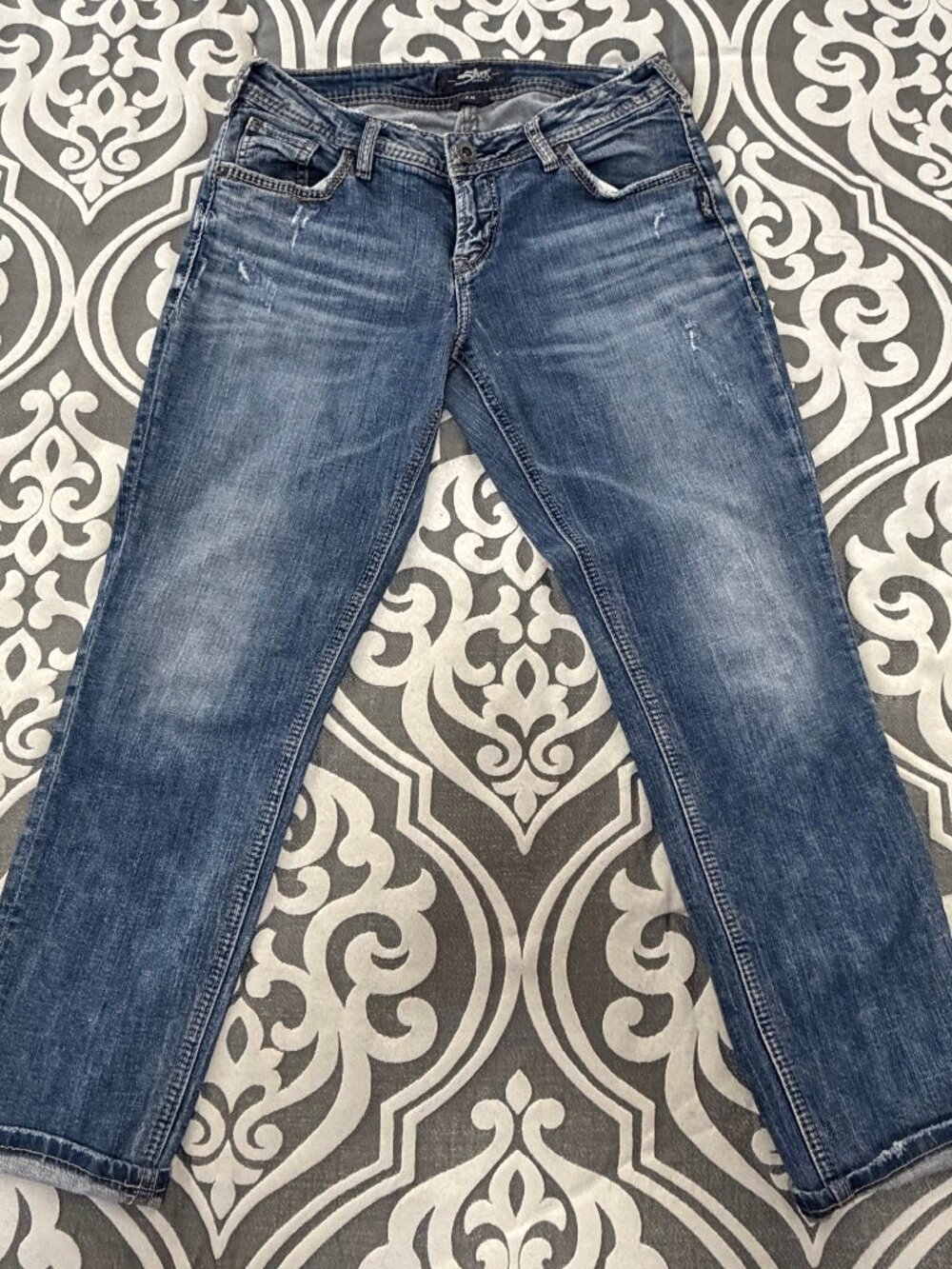 Silver Jeans Co Sam Mid Rise Slim Crop Capri Jeans Medium Wash Distress W27 L25